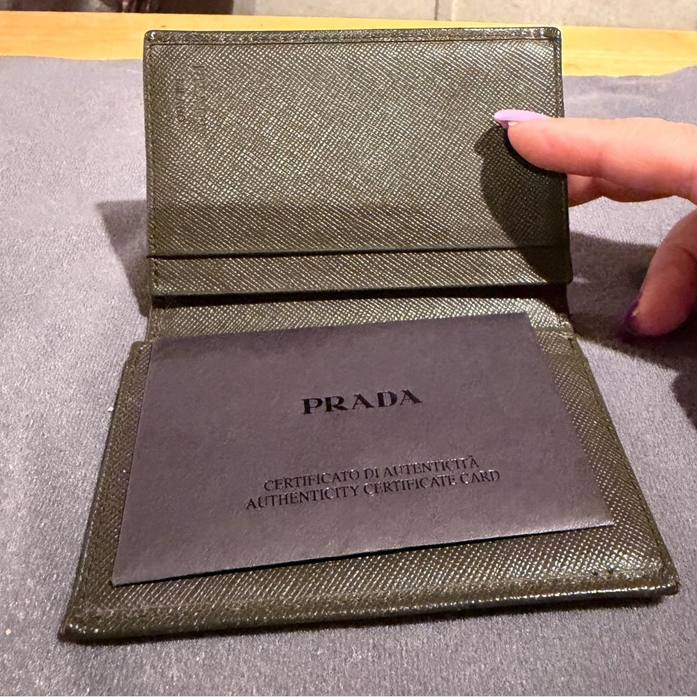 Prada Saffiano Leather Wallet 2M0945 Tundra Olive Green Billfold Authenticated - Picture 5 of 16
